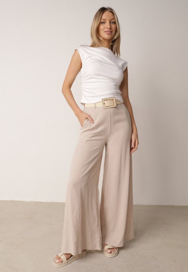 Born2be - Beżowe Spodnie z Wiskozą o Szerokim Kroju z Wysokim Stanem i Paskiem Larailure. Okazja: na co dzień, do pracy. Stan: podwyższony. Kolor: beżowy. Materiał: wiskoza. Długość: krótkie. Sezon: wiosna, lato. Styl: casual