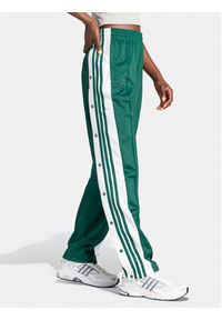Adidas - adidas Spodnie dresowe Adibreak IP0623 Zielony Regular Fit. Kolor: zielony. Materiał: syntetyk #3