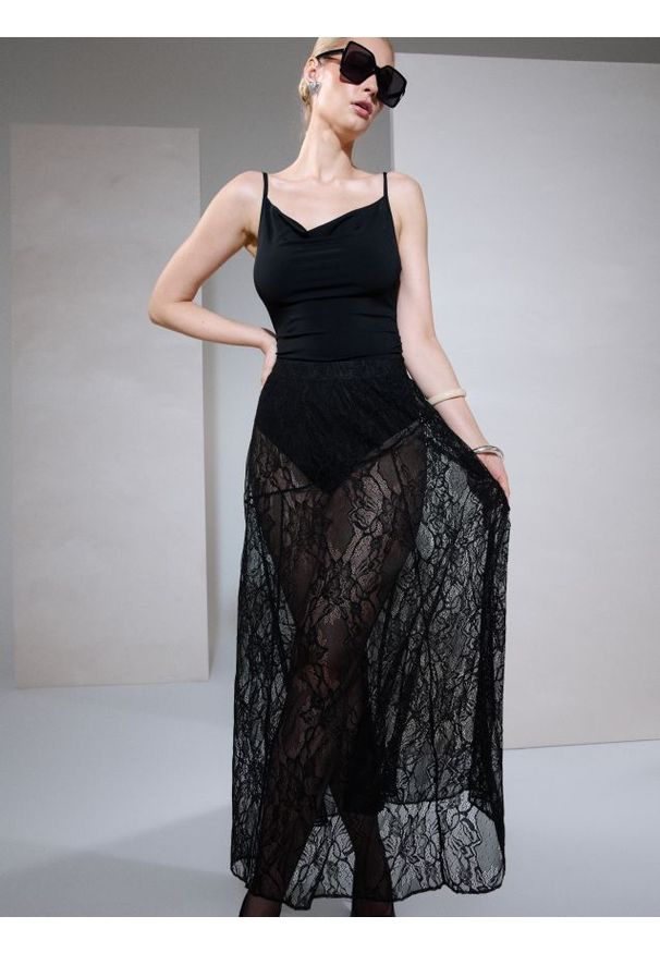 Sinsay - Koronkowa spódnica maxi - czarny. Kolor: czarny. Materiał: koronka