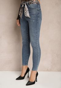 Renee - Niebieskie Jeansy Skinny Push Up z Bawełny Ozdobione Panterkowym Paskiem i Przetarciami Uleti. Okazja: na co dzień. Kolor: niebieski. Wzór: aplikacja. Styl: klasyczny, casual, elegancki #5