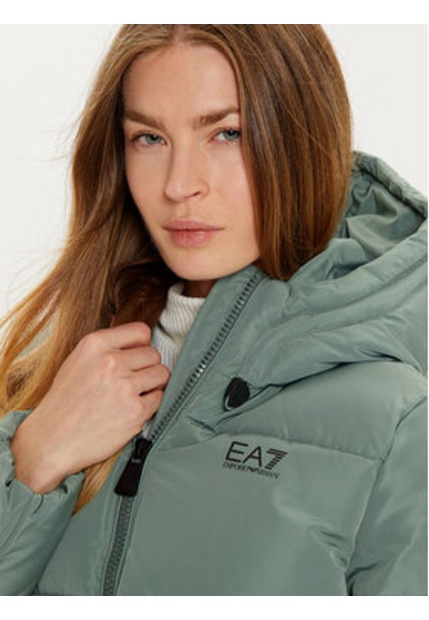 EA7 Emporio Armani Kurtka zimowa 6DTK03 TN8AZ 0898 Zielony Regular Fit. Kolor: zielony. Materiał: syntetyk. Sezon: zima