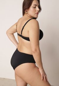 Born2be - Czarne Bikini z Marszczonym Biustonoszem i Majtkami z Wysokim Stanem Aereida. Stan: podwyższony. Kolekcja: plus size. Kolor: czarny #4