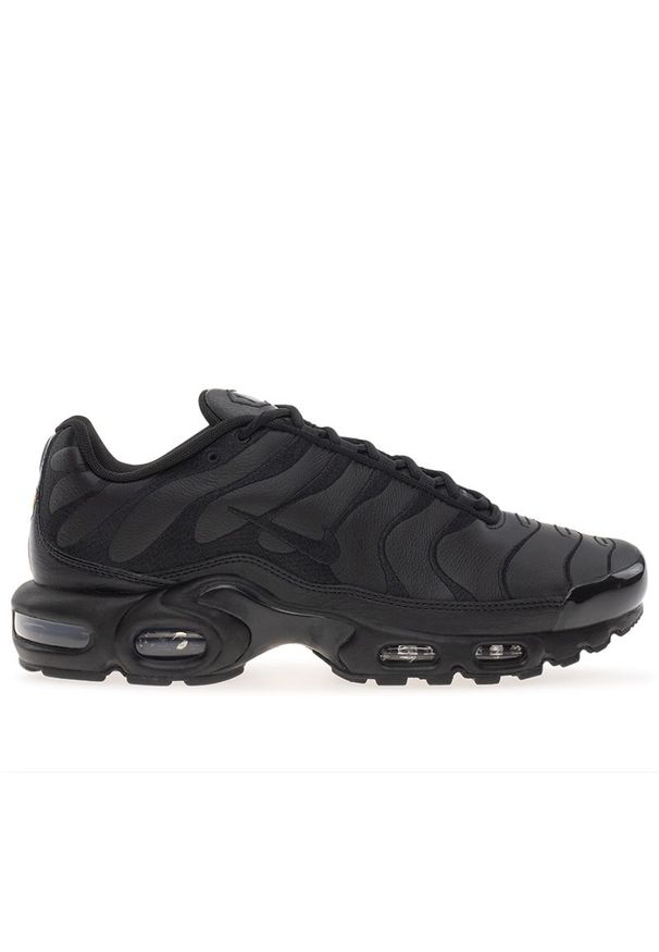 Buty Nike Air Max Plus AJ2029-001 - czarne. Kolor: czarny. Materiał: guma, syntetyk, materiał. Szerokość cholewki: normalna. Sezon: lato. Model: Nike Air Max