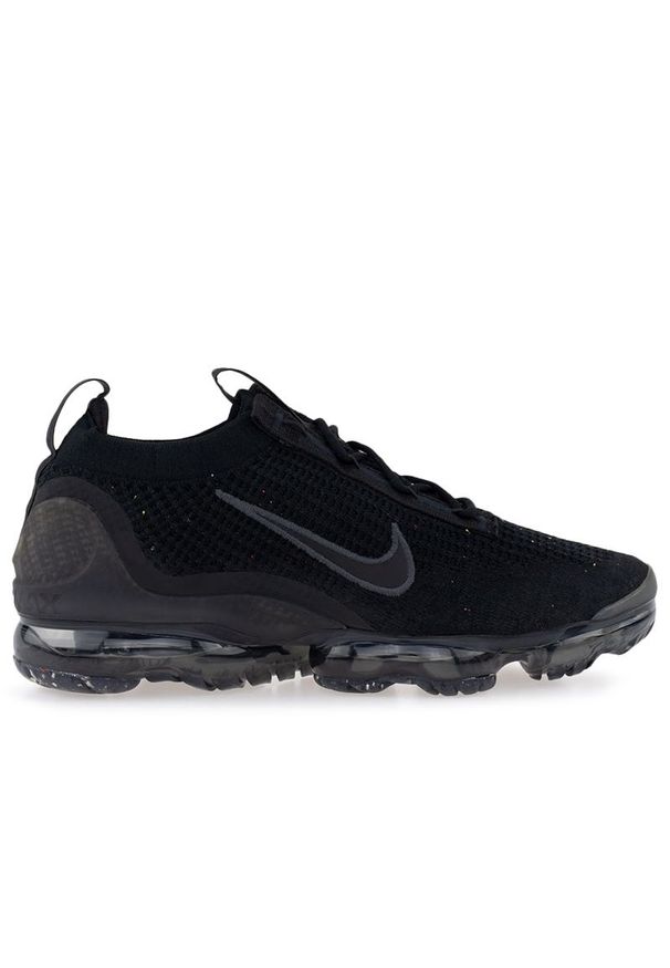 Buty Nike VaporMax 2021 FK DH4084-001 - czarne. Okazja: na co dzień. Kolor: czarny. Materiał: syntetyk, materiał. Szerokość cholewki: normalna. Wzór: aplikacja. Sport: turystyka piesza