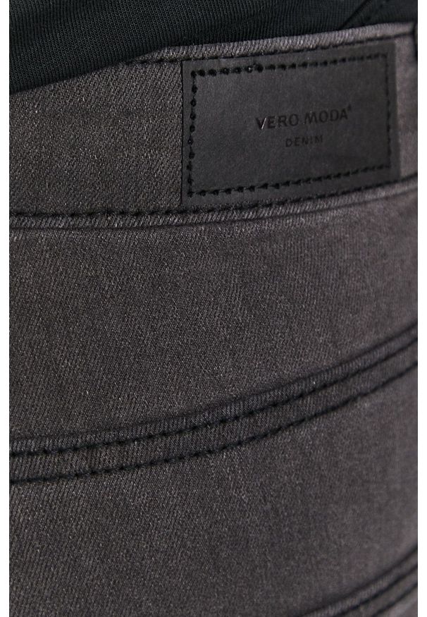 Vero Moda Jeansy damskie medium waist. Kolor: szary