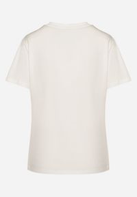 Born2be - Biały Bawełniany T-shirt Zdobiony Haftem z Motywem w Wiśnie Nevianira. Okazja: na co dzień. Kolor: biały. Materiał: bawełna. Wzór: aplikacja, haft. Styl: casual #7