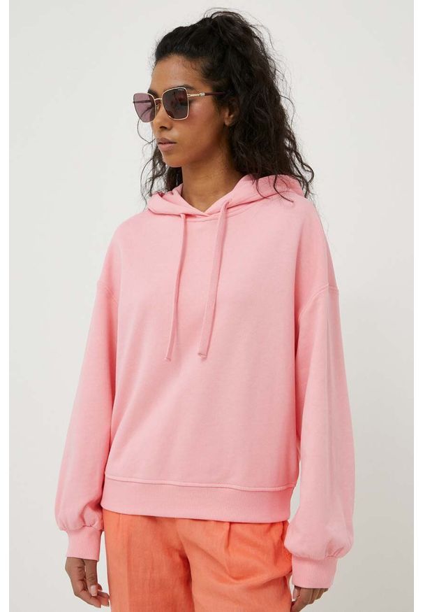 United Colors of Benetton bluza bawełniana damska kolor różowy z kapturem gładka. Typ kołnierza: kaptur. Kolor: różowy. Materiał: bawełna. Wzór: gładki