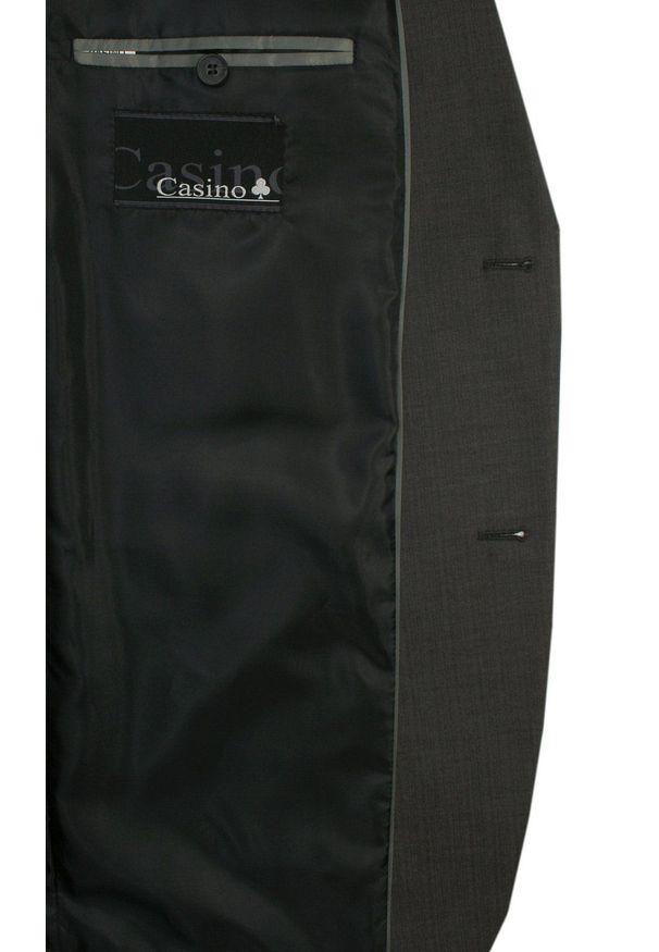 Casino - Garnitur Dwuczęściowy, Ciemny Szary w Jodełkę, Zapinany na Dwa Guziki, Spodnie w Kant -CASINO. Kolor: szary. Materiał: wiskoza, poliester. Wzór: jodełka