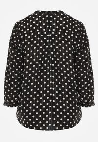 Born2be - Czarna Koszula z Wiskozy w Kropki z Metaliczną Nitką Ereis. Okazja: na co dzień. Kolekcja: plus size. Kolor: czarny. Materiał: wiskoza. Długość: długie. Wzór: kropki. Styl: elegancki, casual #4