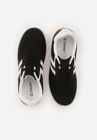 Renee - Czarne Sneakersy Typu Klasyczne Tenisówki Kilice. Okazja: na co dzień, na randkę. Kolor: czarny. Materiał: satyna, koronka #9