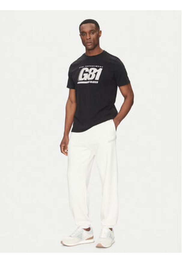 Guess T-Shirt Z5GI06 I3Z14 Czarny Regular Fit. Kolor: czarny. Materiał: bawełna