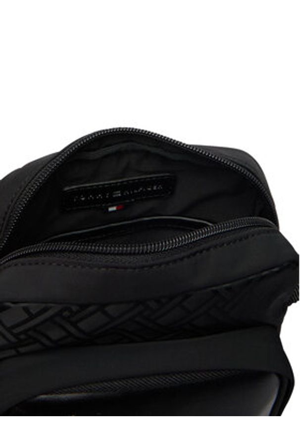 TOMMY HILFIGER - Tommy Hilfiger Saszetka Th Nylon Jaquard Mini Reporter AM0AM14412 Czarny. Kolor: czarny. Materiał: skóra