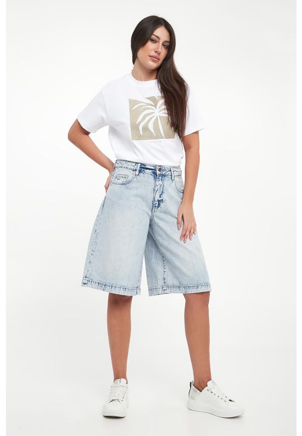 Armani Exchange - Bermudy damskie jeansowe ARMANI EXCHANGE. Materiał: jeans