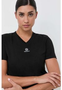 Miss Sixty t-shirt z domieszką jedwabiu kolor czarny. Kolor: czarny. Materiał: jedwab. Długość rękawa: krótki rękaw. Długość: krótkie #5