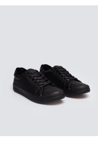 Big-Star - Trampki damskie ze skóry ekologicznej czarne OO274A462 906. Okazja: na co dzień. Nosek buta: okrągły. Kolor: czarny. Materiał: skóra ekologiczna. Styl: casual, klasyczny, sportowy #5