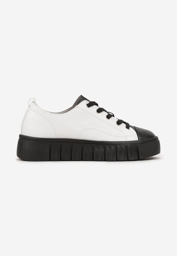 Renee - Biało-Czarne Płaskie Sneakersy Vices ze Sznurowaniem Lorori. Okazja: na co dzień. Zapięcie: sznurówki. Kolor: biały. Materiał: jeans. Sezon: lato, wiosna