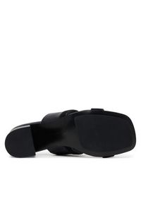 TOMMY HILFIGER - Tommy Hilfiger Klapki Leather & Suede Block Heel Mule FW0FW08530 Czarny. Kolor: czarny. Materiał: zamsz, skóra