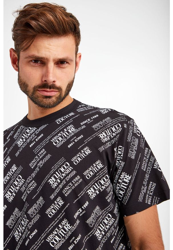 Versace Jeans Couture - T-SHIRT VERSACE JEANS COUTURE. Materiał: bawełna. Styl: elegancki