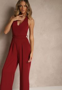 Renee - Bordowy Kombinezon o Taliowanym Kroju z Dekoltem Halter i Wiązanym Paskiem Malisena. Okazja: na co dzień, na imprezę, na randkę. Kolor: czerwony. Styl: elegancki, casual #4