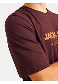 Jack & Jones - Jack&Jones T-Shirt Alvis 12256803 Czerwony Standard Fit. Kolor: czerwony. Materiał: bawełna