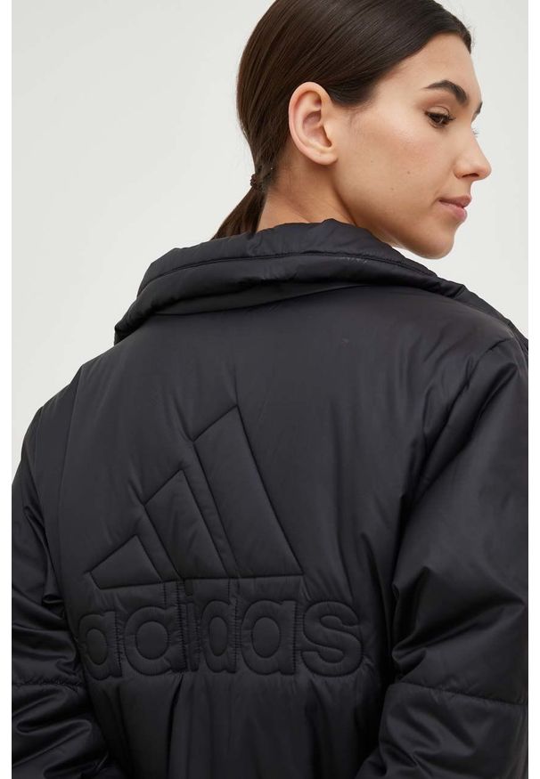 adidas Performance kurtka damska kolor czarny przejściowa. Kolor: czarny. Materiał: materiał