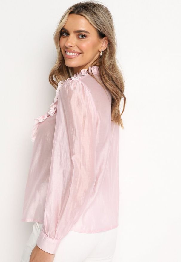 Born2be - Różowa Koszula z Koronką Walaa. Kolor: różowy. Materiał: koronka. Wzór: koronka