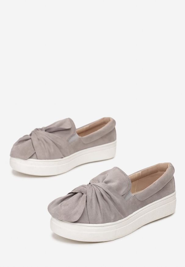 Renee - Szare Tenisówki Houndstooth. Zapięcie: bez zapięcia. Kolor: szary. Materiał: skóra. Obcas: na platformie