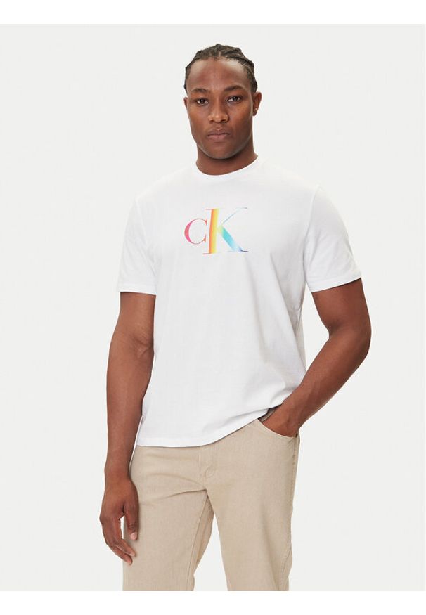 Calvin Klein Jeans T-Shirt Pride Graphic LV04RC800G Biały Regular Fit. Kolor: biały. Materiał: bawełna