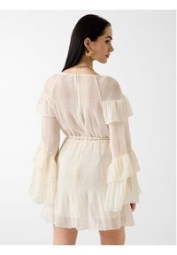 Guess Sukienka codzienna 181238 Kremowy Classic Fit. Okazja: na co dzień. Kolor: kremowy. Typ sukienki: proste. Styl: casual #5