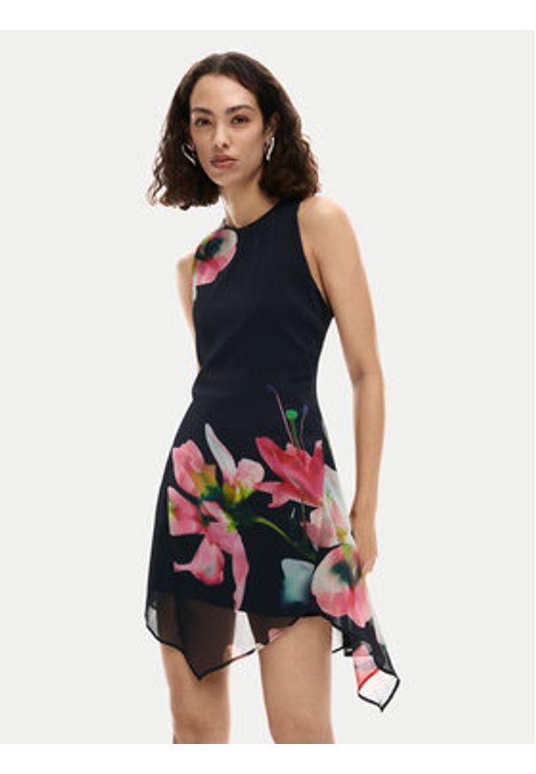 Desigual Sukienka letnia Nala 26SWVW46 Czarny Slim Fit. Kolor: czarny. Materiał: syntetyk. Sezon: lato