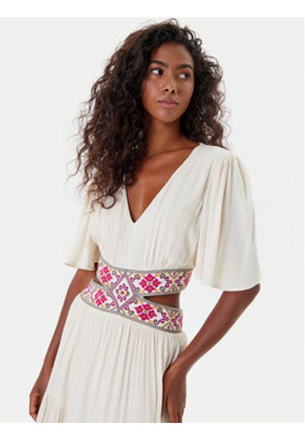 Desigual Sukienka letnia Element 25SWVW98 Biały Regular Fit. Kolor: biały. Materiał: wiskoza. Sezon: lato