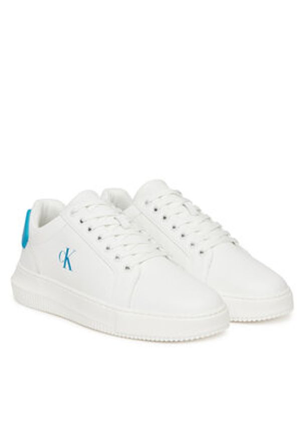 Calvin Klein Jeans Sneakersy Chunky Cupsole Ru Patch Lth YM0YM01296 Biały. Kolor: biały. Materiał: skóra