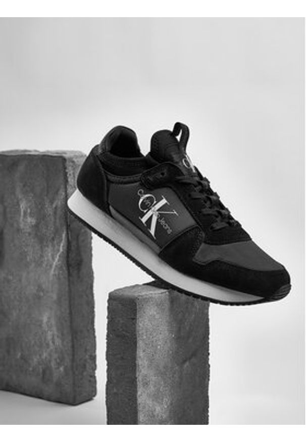Calvin Klein Jeans Sneakersy Runner Sock Laceup Ny-Lth W YW0YW00840 Czarny. Kolor: czarny. Materiał: zamsz, skóra
