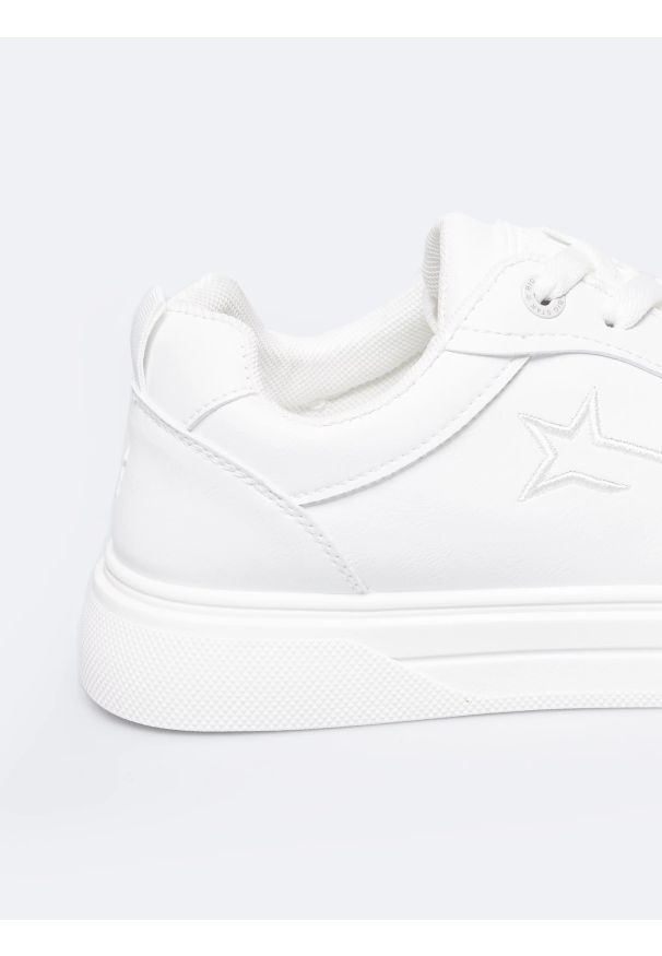 Big-Star - Sneakersy damskie ze skóry ekologicznej białe RR174571 101. Okazja: na co dzień. Zapięcie: sznurówki. Kolor: biały. Materiał: skóra ekologiczna