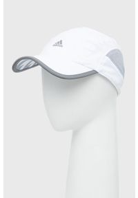 Adidas - adidas czapka kolor biały z nadrukiem. Kolor: biały. Materiał: materiał. Wzór: nadruk