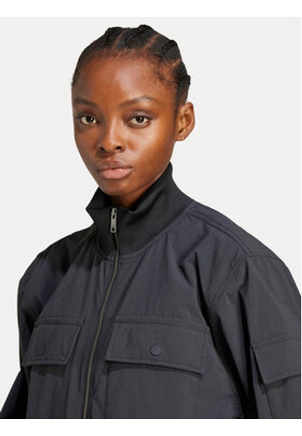 Adidas - adidas Kurtka bomber Premium Essentials JD4792 Czarny Loose Fit. Kolor: czarny. Materiał: syntetyk