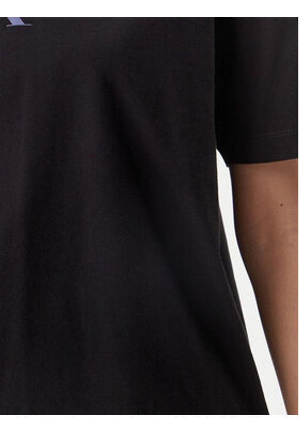Calvin Klein Jeans T-Shirt Gradient Monologo J20J225521 Czarny Relaxed Fit. Kolor: czarny. Materiał: bawełna. Wzór: gradientowy