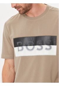 BOSS - Boss T-Shirt Tee 9 50512998 Beżowy Regular Fit. Kolor: beżowy. Materiał: bawełna