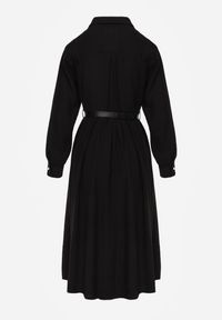 Renee - Czarna Sukienka Rozkloszowana z Wiskozy o Koszulowym Kroju z Paskiem Anteis. Kolor: czarny. Materiał: wiskoza. Wzór: aplikacja. Typ sukienki: koszulowe. Styl: elegancki #6