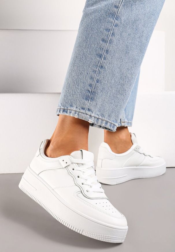 Born2be - Białe Sneakersy Nomky. Wysokość cholewki: przed kostkę. Kolor: biały. Szerokość cholewki: normalna. Wzór: jednolity