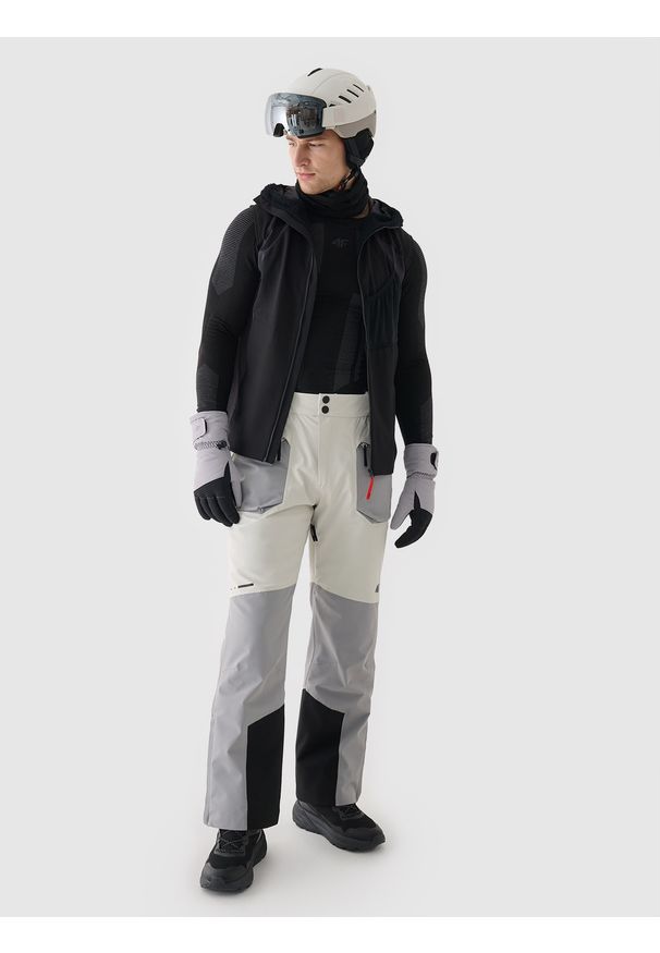 4f - 4F Bezrękawnik skiturowy Primaloft Active męski - czarny XXL. Typ kołnierza: kołnierzyk stójkowy. Kolor: czarny. Materiał: tkanina, dzianina, materiał. Długość rękawa: bez rękawów. Technologia: Primaloft. Wzór: nadruk, aplikacja. Sport: wspinaczka, turystyka piesza