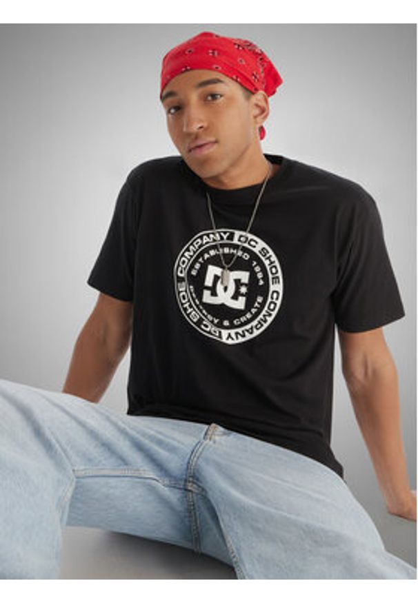 DC Shoes T-Shirt Corpo ADYZT05396 Czarny Regular Fit. Kolor: czarny. Materiał: bawełna