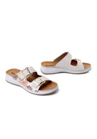 Inblu SD-01 002 Beżowy, klapki damskie. Okazja: na co dzień. Kolor: beżowy. Styl: casual #1