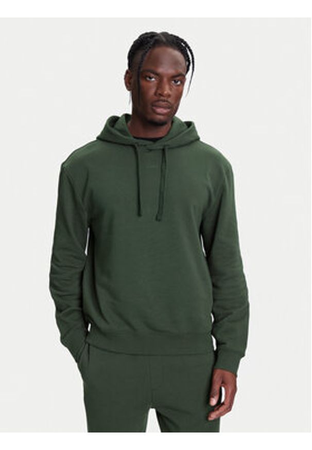 Hugo - HUGO Dres Dapodayote 50492581 Zielony Relaxed Fit. Kolor: zielony. Materiał: bawełna