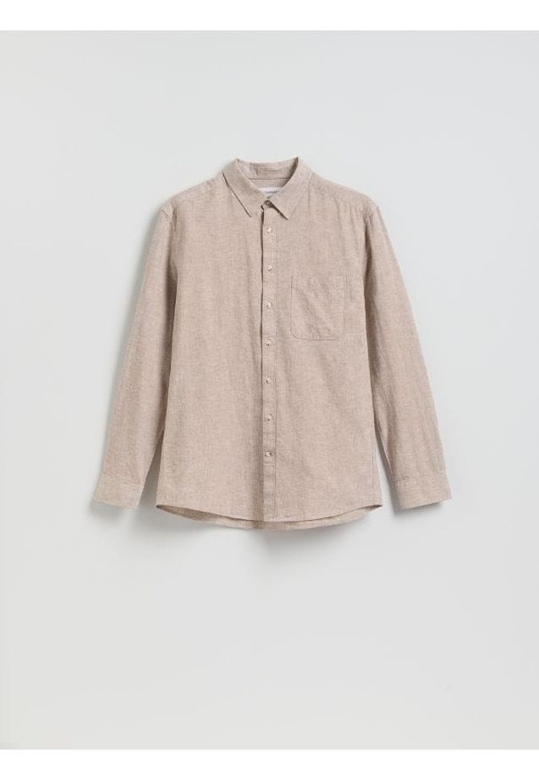 Reserved - Koszula regular z lnem - beżowy. Kolor: beżowy. Materiał: len