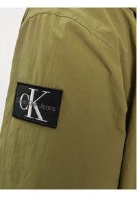 Calvin Klein Jeans Wiatrówka J30J325106 Zielony Regular Fit. Kolor: zielony. Materiał: syntetyk #3