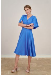 Marie Zélie - Sukienka Eudora niebieska. Typ kołnierza: dekolt kopertowy. Kolor: niebieski. Materiał: bawełna, dzianina, elastan. Typ sukienki: kopertowe #4