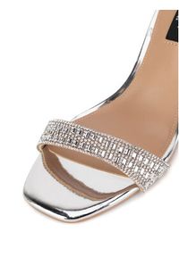 Nine West Sandały WFA3032-1 Srebrny. Kolor: srebrny. Materiał: materiał #6