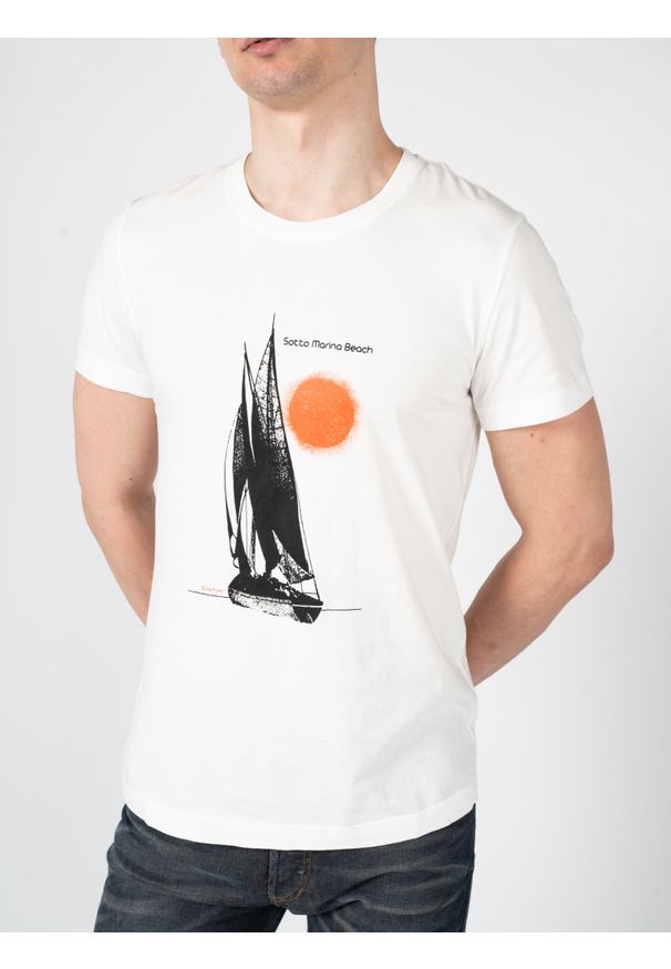 Diesel T-Shirt "T-Iny" | A05152-0ASUB-141 | Mężczyzna | Biały. Okazja: na co dzień. Kolor: biały. Materiał: bawełna. Wzór: nadruk. Styl: casual, elegancki
