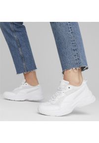 Buty do chodzenia damskie Puma Cilia. Okazja: na co dzień. Kolor: biały, szary, wielokolorowy. Materiał: materiał, syntetyk. Sport: turystyka piesza